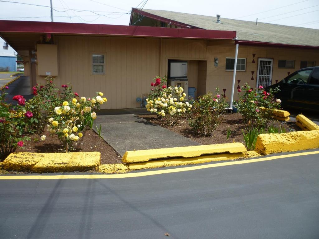 Budget Inn Motel Woodburn Esterno foto