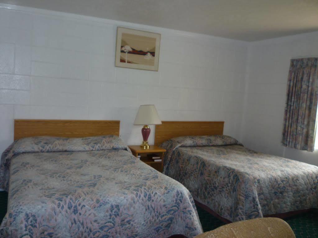Budget Inn Motel Woodburn Esterno foto